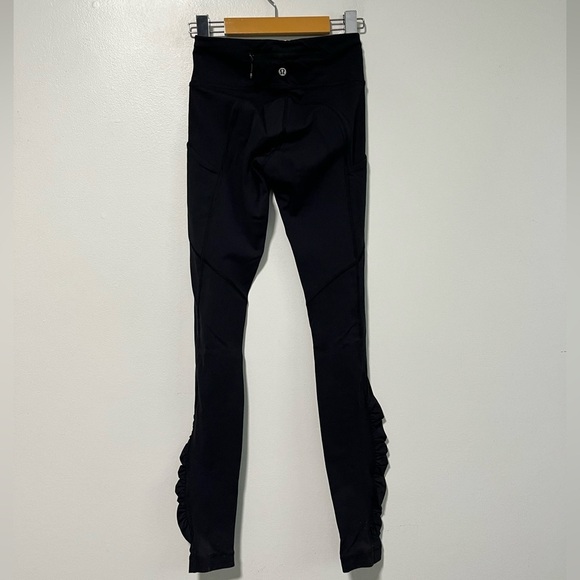 Lululemon Women’s Black High-Rise Leggings with Ruffle Detail - Size 2 - Picture 9 of 11